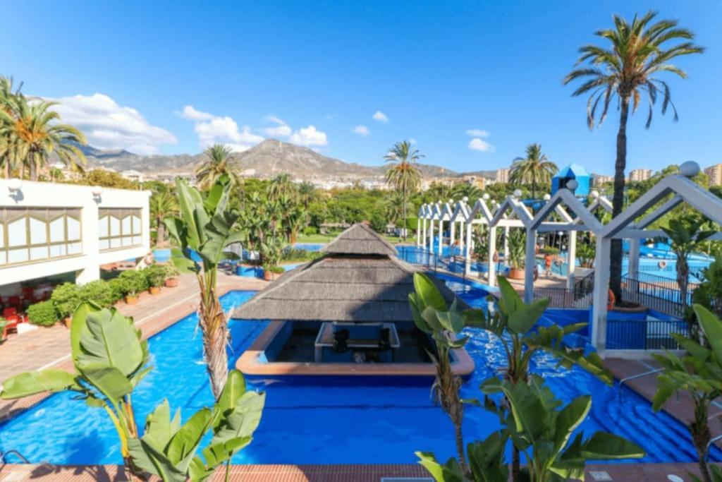Benalbeach: Beachfront Studio In With Aquapark * Benalmadena